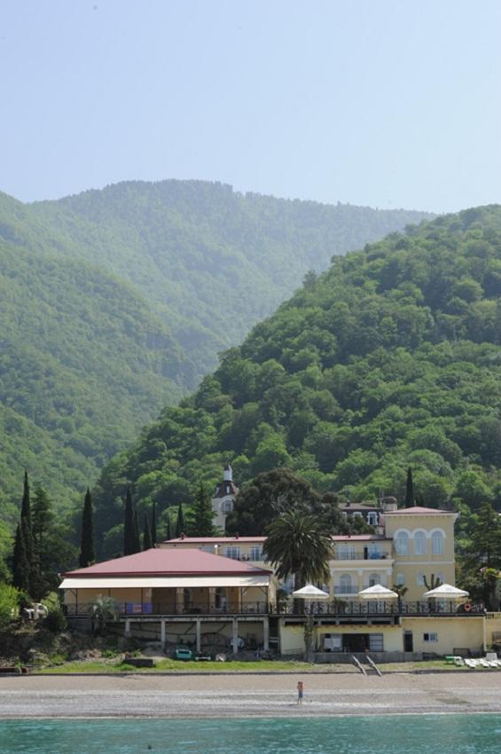 Lazurniy Bereg Hotell Gagra Exteriör bild