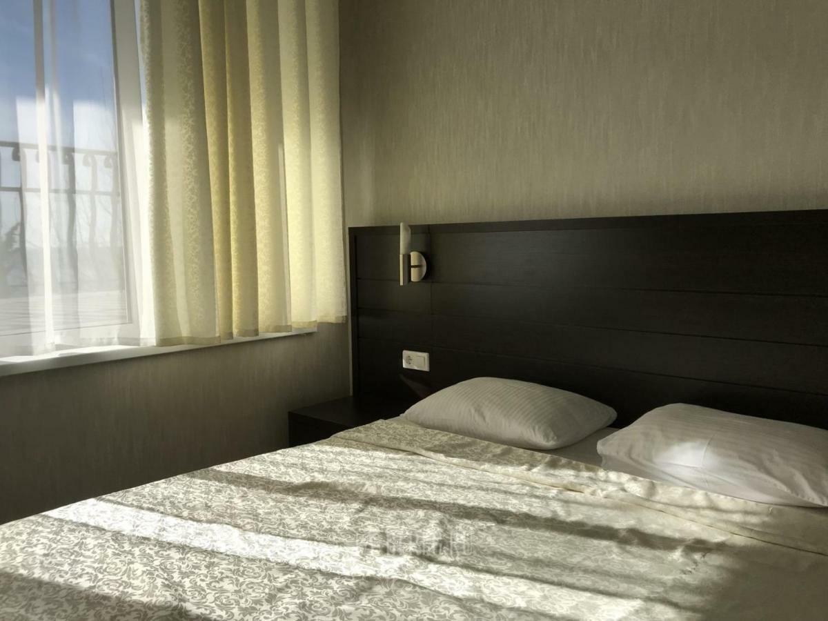 Lazurniy Bereg Hotell Gagra Exteriör bild