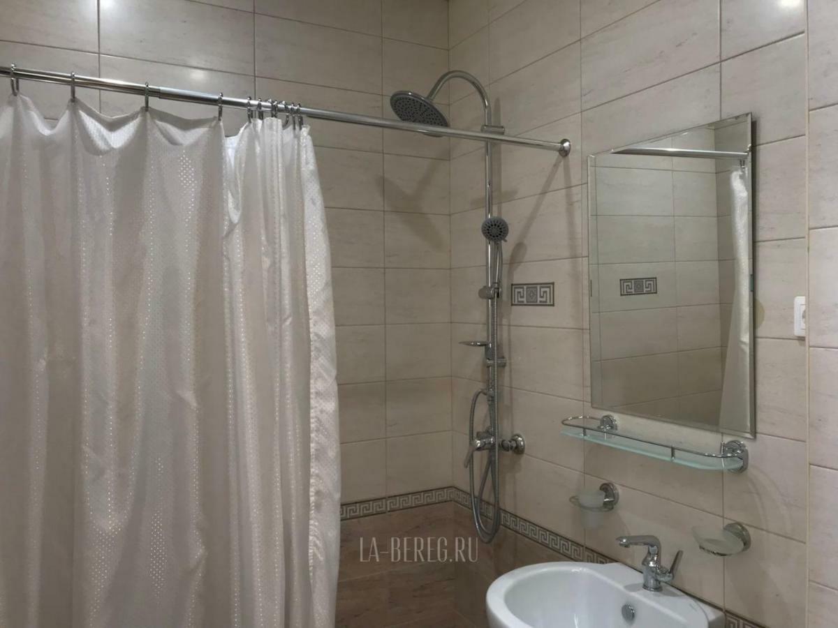 Lazurniy Bereg Hotell Gagra Exteriör bild